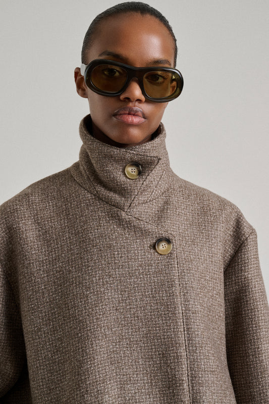 Abrigo Germain - lana de espiga color topo, corte oversize - Soeur