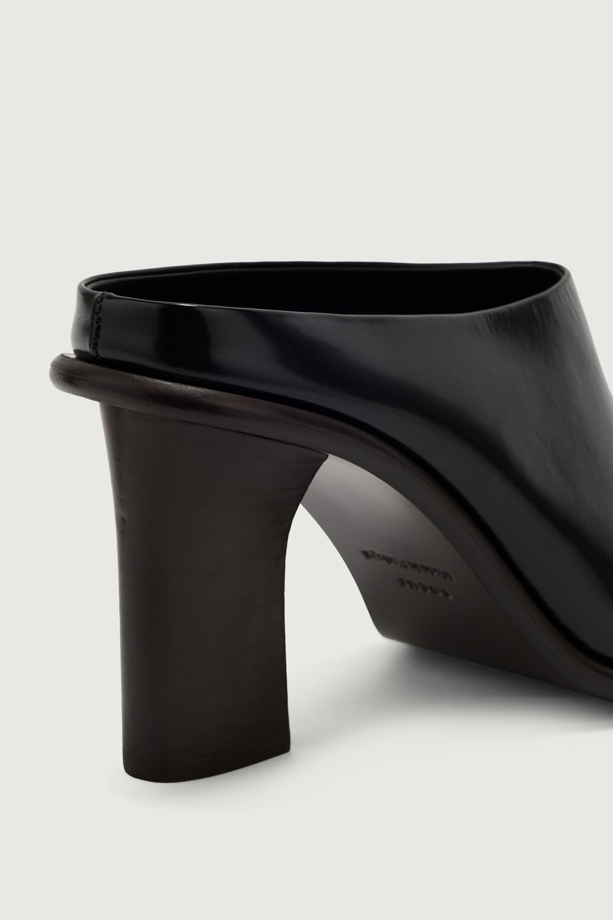Mules Elba - Negro - Cuero - Mujer