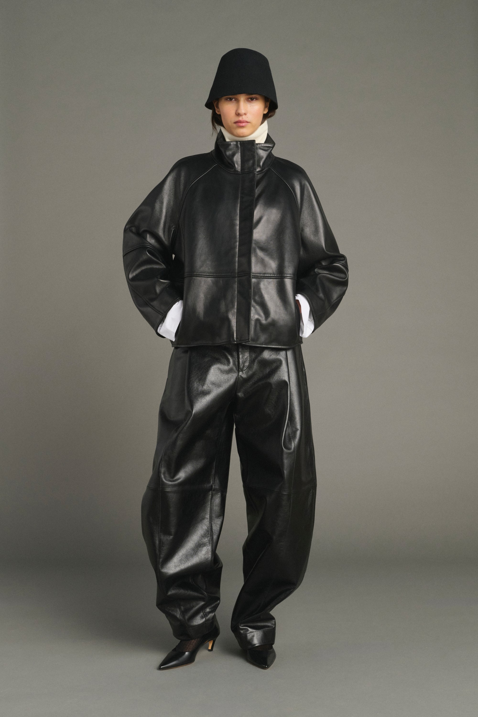 Gamma jacket - Black Oversized Leather Women - Soeur