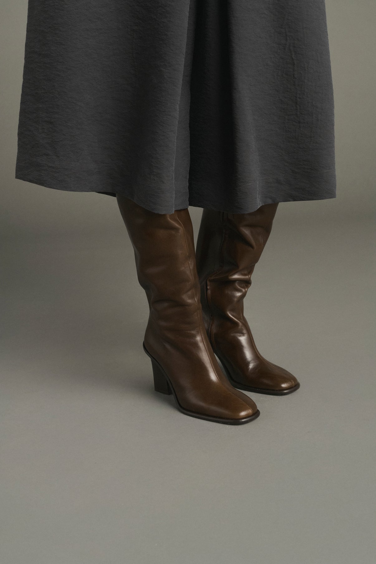 Botas Livia - Marrón Oscuro - Cuero - Mujer vue 2