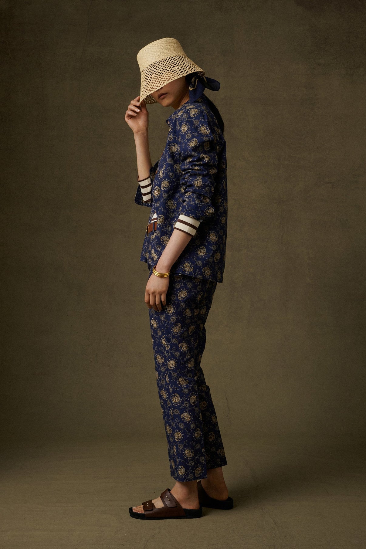 PANTALÓN EDGAR vue 3