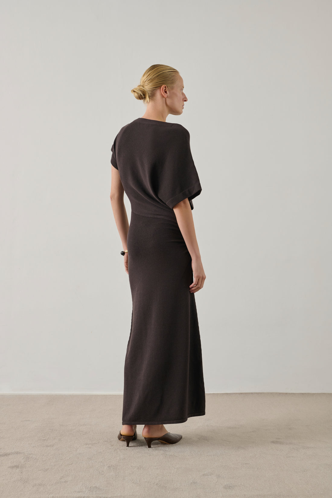 charcoal brown dress Divine - Asymmetric Close-Fitting and the leg split