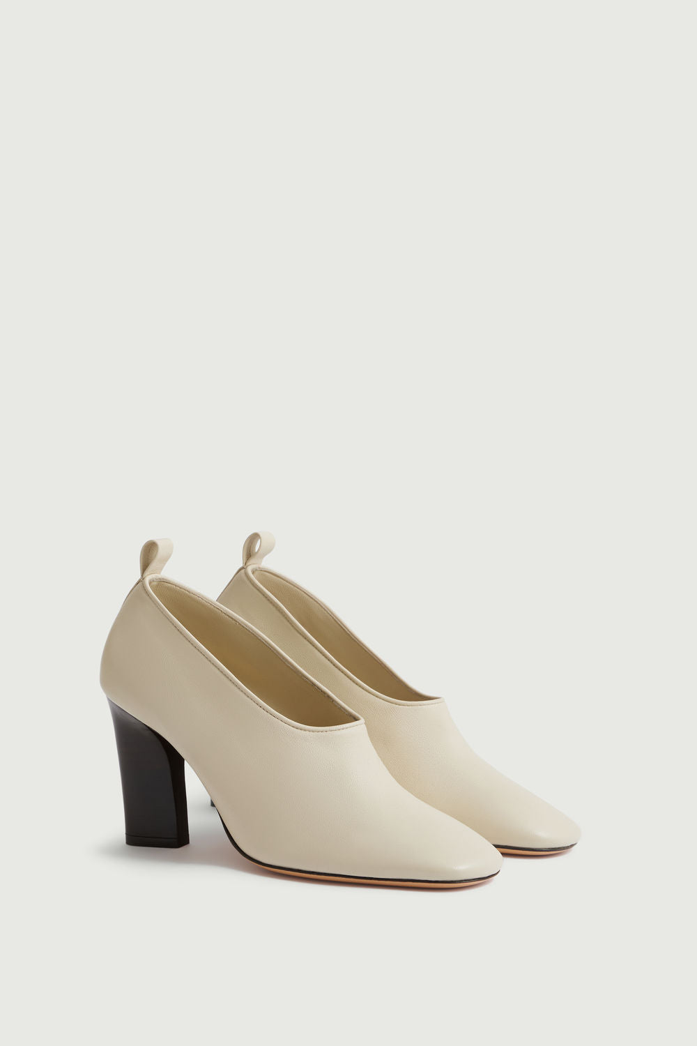 ivory women's dress shoes Stivali Maku oxford flats in ivory leather 7 / ivory